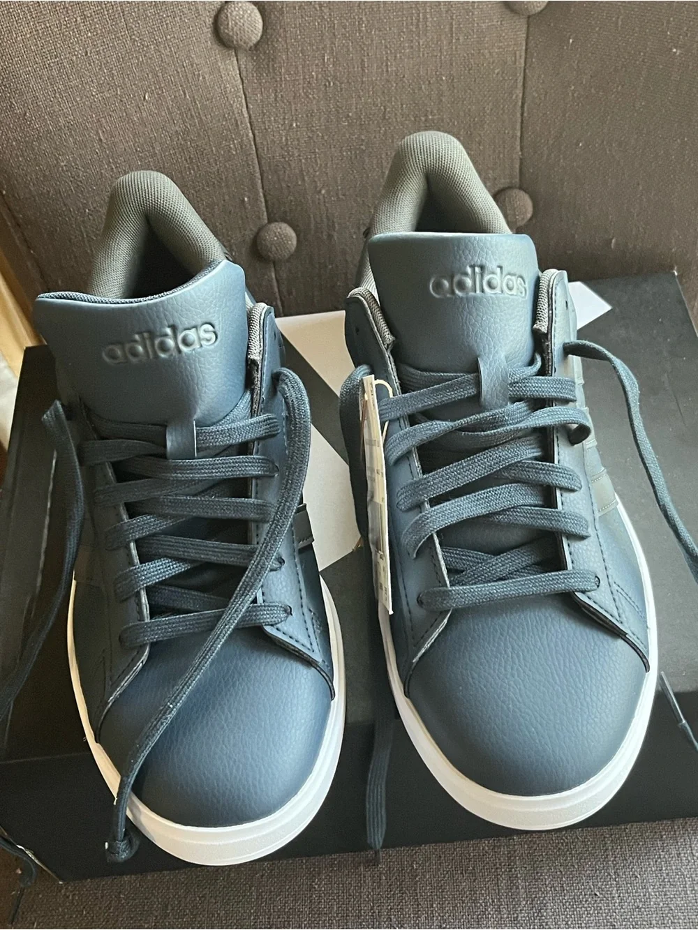 adidas Men’s Navy Blue Low-Top Sneakers